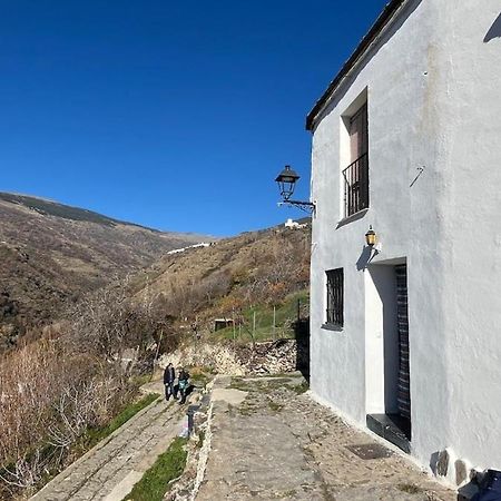 Acogedora Casa En Pampaneira Villa Exterior photo